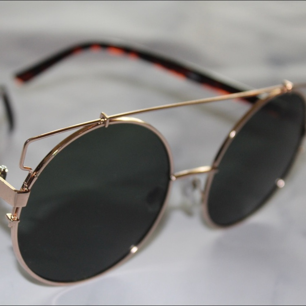 Awesome shades!!!